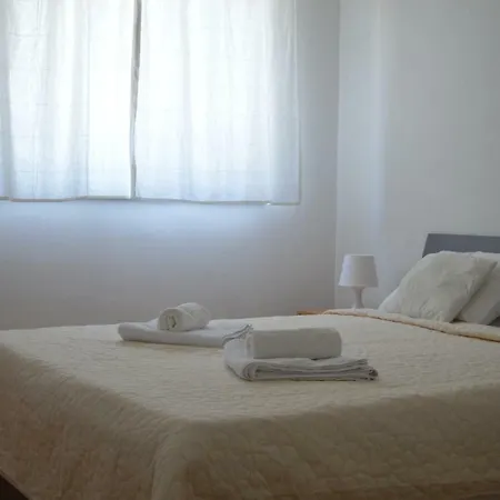 Sentona Apartment
